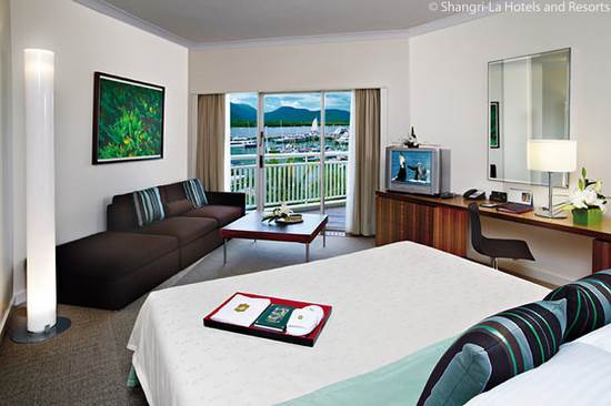 shangri-la-hotel-the-marina2.jpg