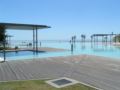 Beachfront Apartments on Trinity Beach - Cairns - Australia Hotels