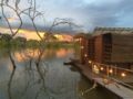 Bill's Boathouse - Murray Bridge - Australia Hotels