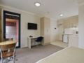 Carlton Lygon Lodge Studio Apartments - Melbourne - Australia Hotels