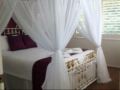 Cayambe View Bed and Breakfast - Gold Coast - Australia Hotels
