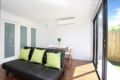 Cozy Space with Family Living in Heidelberg - Melbourne - Australia Hotels