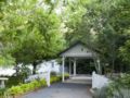 Homewood Cottages - Highfields - Australia Hotels