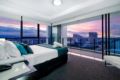 Huge 3 bedroom sleeping 8! Best location! - Gold Coast ゴールドコースト - Australia オーストラリアのホテル