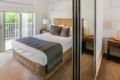 Island Views Four - 1 Bedroom Apartment - Cairns - Australia Hotels