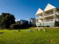 Lakeside Suites 4 - Daylesford and Macedon Ranges - Australia Hotels
