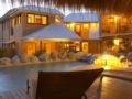 L'Auberge Noosa Apartments - Sunshine Coast - Australia Hotels