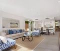 Luxury Modern 4BR Home close to Olympic Park & CBD - Sydney - Australia Hotels