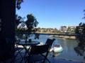 Marina View Apartment on the Maribyrnong River - Melbourne メルボルン - Australia オーストラリアのホテル