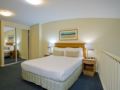 Oaks Waterfront Resort - Central Coast - Australia Hotels