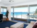Pacific Surf Absolute Beachfront Apartments - Gold Coast ゴールドコースト - Australia オーストラリアのホテル