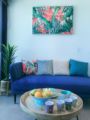 Stylish CBD Lonsdale Apartment With Balcony - Melbourne - Australia Hotels