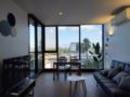 Stylish, Modern Apartment with Stunning Views - Melbourne メルボルン - Australia オーストラリアのホテル