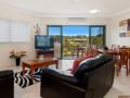 Sunshine Towers Holiday Apartments - Sunshine Coast - Australia Hotels