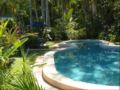 Villa Marine Holiday Apartments - Cairns - Australia Hotels