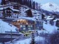 Hotel Lux Alpinae - Sankt Anton am Arlberg ザンクト アントン アム アールベルク - Austria オーストリアのホテル