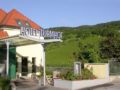 Hotel Turmhof - Gumpoldskirchen グンポルツキルヘン - Austria オーストリアのホテル