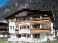 Wohlfuhl Hotel-Garni Robert - Mayrhofen マイヤーホーフェン - Austria オーストリアのホテル