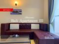 21B2 Double Swimming Pools/Independence Monument - Phnom Penh - Cambodia Hotels