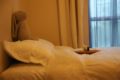 Next to Subway/Clean white apartment/2bedrooms - Hanzhong - China Hotels