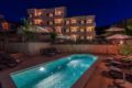 Apartment Flora with Swimming Pool I - Slatine - Croatia Hotels