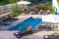 Apartment Flora with Swimming Pool II - Slatine - Croatia Hotels