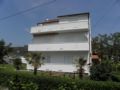 Classic two bedroom apartment in Palit - Rab - Croatia Hotels