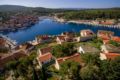 Home Ida with sea views in Milna, Brac - Brac Island ブラチ島 - Croatia クロアチアのホテル