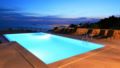 Luxury Villa Life 2 Enjoy with Swimming Pool - Podstrana ポドストラーナ - Croatia クロアチアのホテル