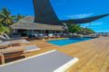 Serenity Island Resort - Mamanuca Islands ママヌザ諸島 - Fiji フィジーのホテル