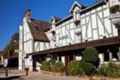 Hotel Le Cheval Blanc - Jossigny - France Hotels