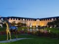 Mercure Chantilly Resort & Conventions - Vineuil-Saint-Firmin ヴィヌイユ サン フィルマン - France フランスのホテル