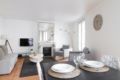 RUE ST HONORE-LOVELY 1BR STEPS FROM THE LOUVRE - Paris パリ - France フランスのホテル