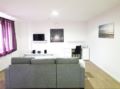 90m2 Wesel Apartment- 3 rooms & kitchen for groups - Wesel ヴェーゼル - Germany ドイツのホテル