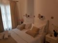 Santorini Family Apartments - Santorini - Greece Hotels