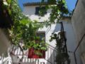 Traditional village house+ wifi Ap 3 - Corfu Island コルフ - Greece ギリシャのホテル