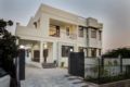 5BHK villa w/ Mountain View+Handpicked Library@UDP - Udaipur - India Hotels
