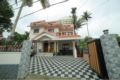 couplefriendly family rooms with good ambiance - Thekkady - India Hotels
