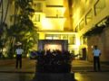 Hotel Dynasty - Guwahati グワーハーティー - India インドのホテル