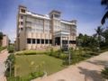Royal Orchid Central Kireeti - Hosapete - India Hotels