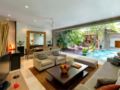 2BR Villa with Privat Pool & Breakfast@ SEMINYAK - Bali バリ島 - Indonesia インドネシアのホテル