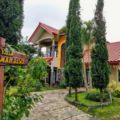3BR Villa with view of Mt. Arjuna & Mt. Panderman. - Malang - Indonesia Hotels