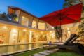 4 BDR Luxury Villa in Centre Seminyak - Bali バリ島 - Indonesia インドネシアのホテル