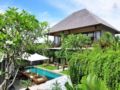 5 BDR Luxury Villa walking distance to the Beach - Bali バリ島 - Indonesia インドネシアのホテル