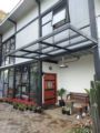Bumi Cengkeh, Gallery Villa ontop of a green hill - Bandung - Indonesia Hotels