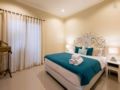 Casa Aretta 3 Rooms Best between Seminyak - Canggu - Bali バリ島 - Indonesia インドネシアのホテル