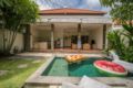 Cozy Villa at Canggu 2 bedroom & Private Pool - Bali バリ島 - Indonesia インドネシアのホテル