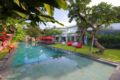 Modern Private Villa, 5 BR, Canggu w/ staff - Bali バリ島 - Indonesia インドネシアのホテル