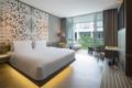 Premier Balcony-1-BR+Bathtub+Brkfst @(116)Seminyak - Bali - Indonesia Hotels