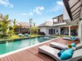 Tropical & Modern 4 BR in Seminyak-Villa Hiburan 1 - Bali - Indonesia Hotels